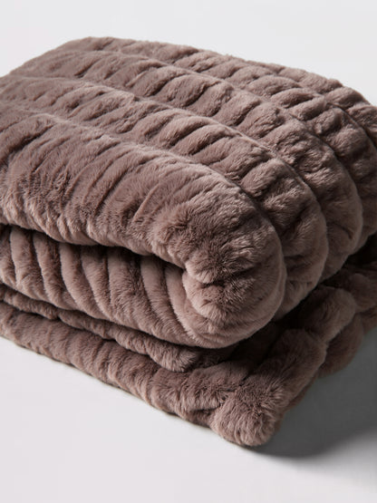 MAUVE MOCHA