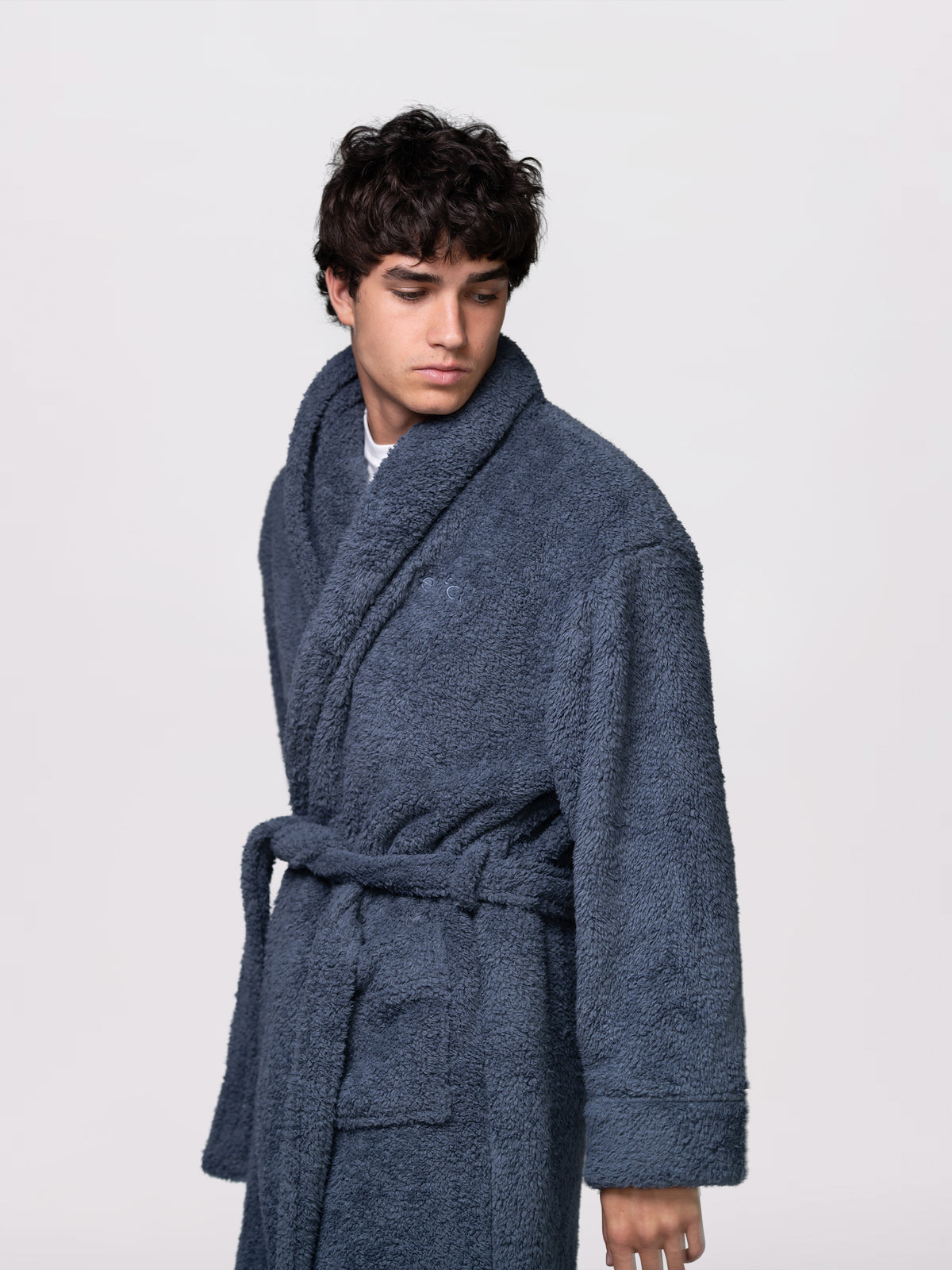 Essential Fleece Robe