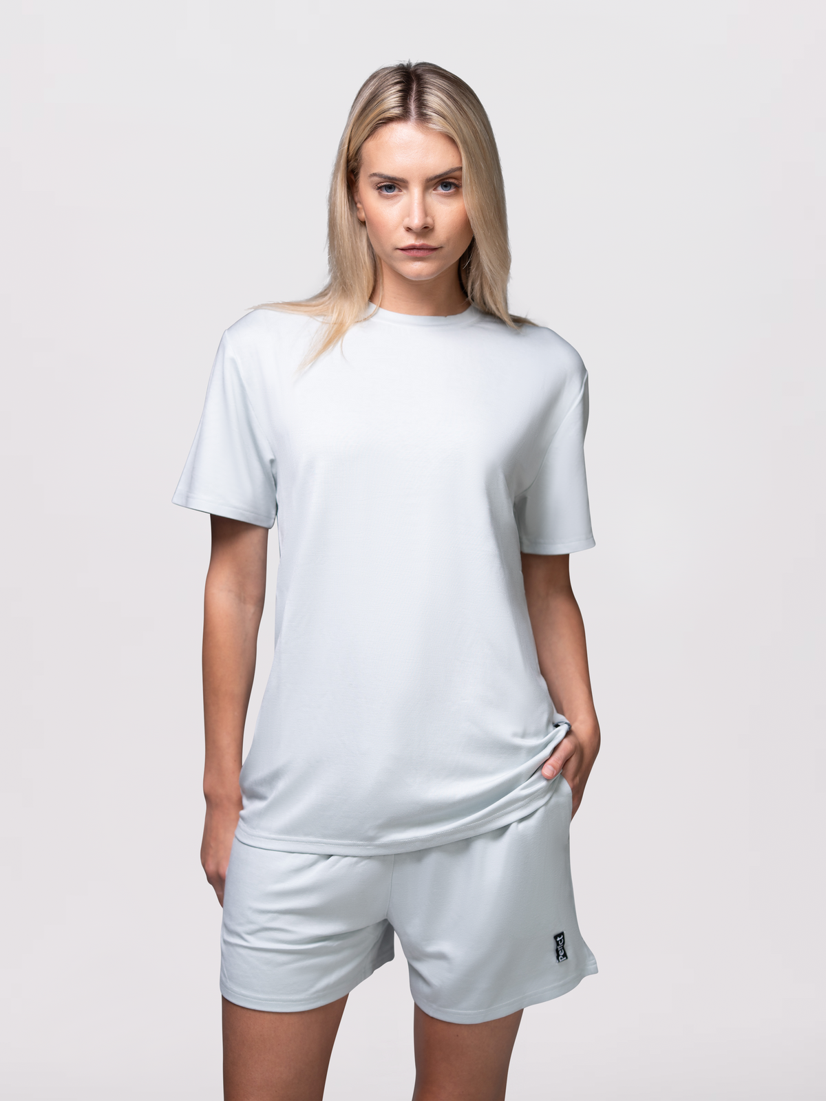 Dream Lounge Tee