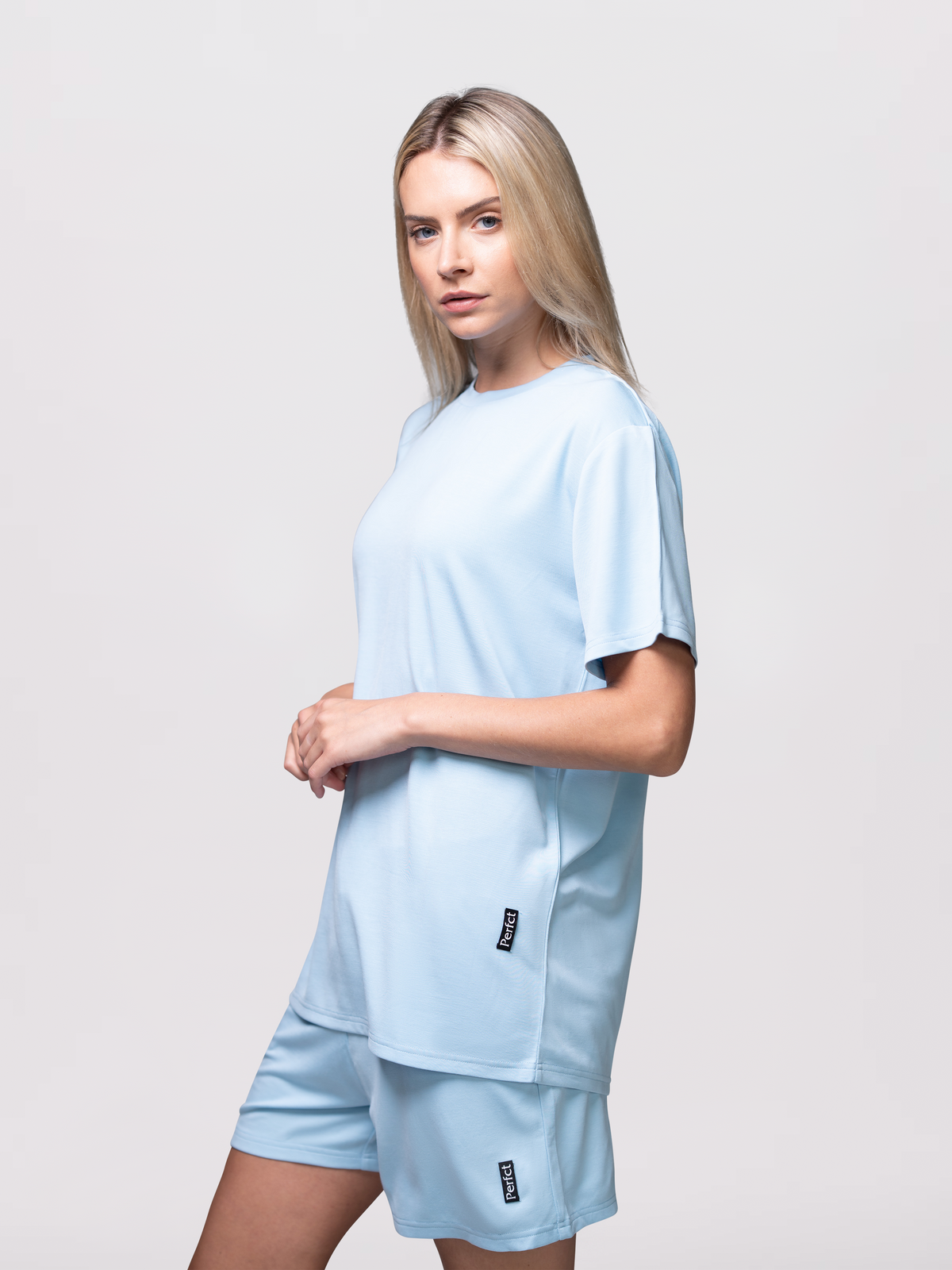 Dream Lounge Tee