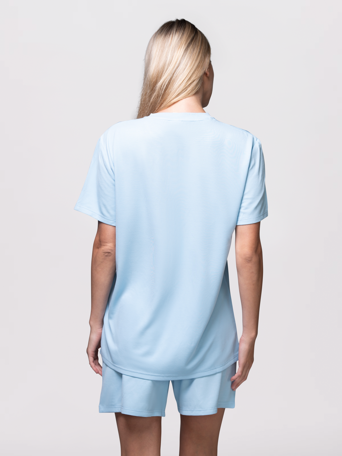 Dream Lounge Tee