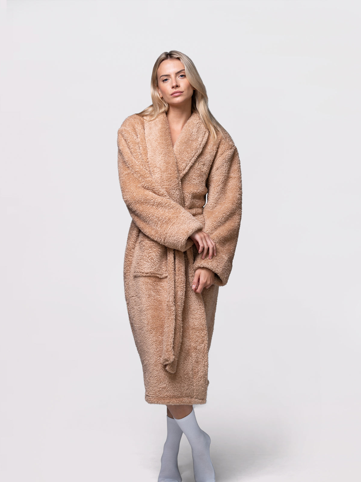 Essential Fleece Robe