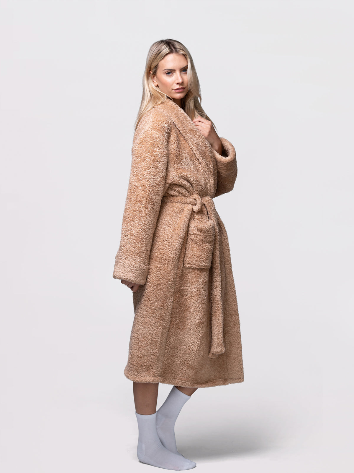 Essential Fleece Robe